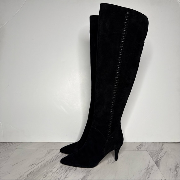 Vince Camuto Seselti Black Suede Pointy Toe Tall Boot 8 1/2 M - Picture 16 of 16